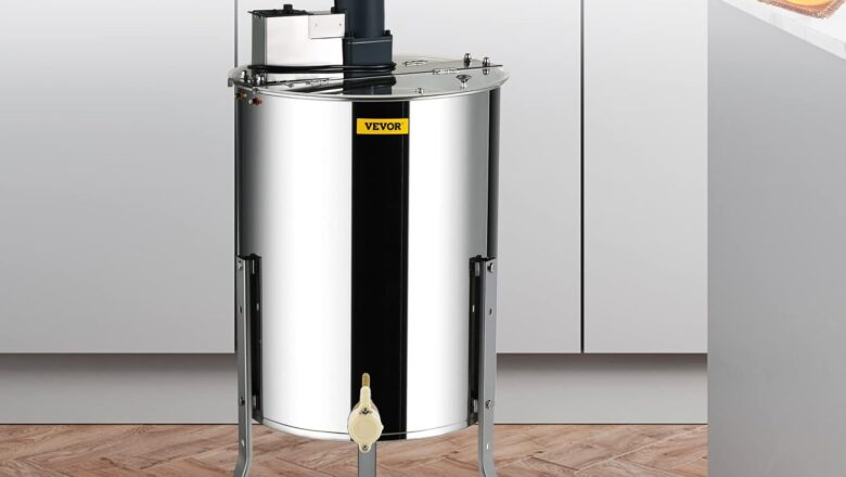 Honey Extractor Pros and Cons